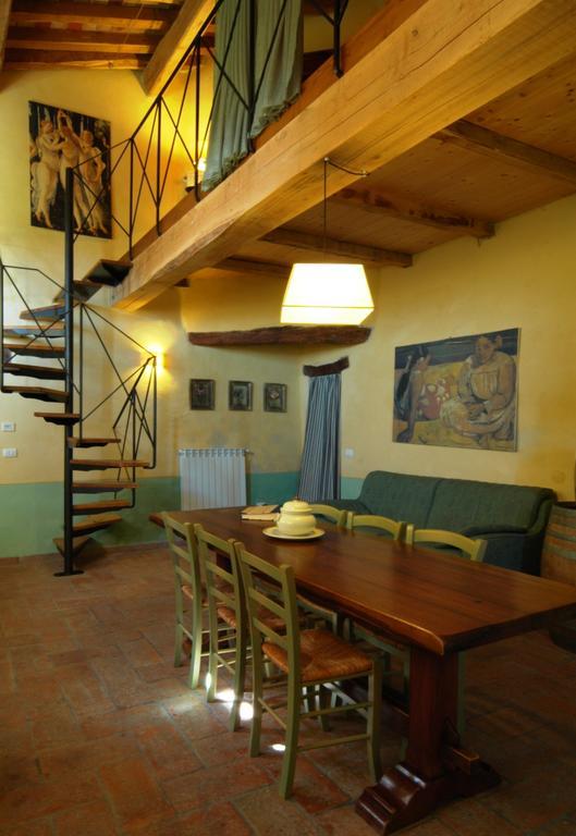 Agriturismo Podere La Marronaia San Gimignano Szoba fotó